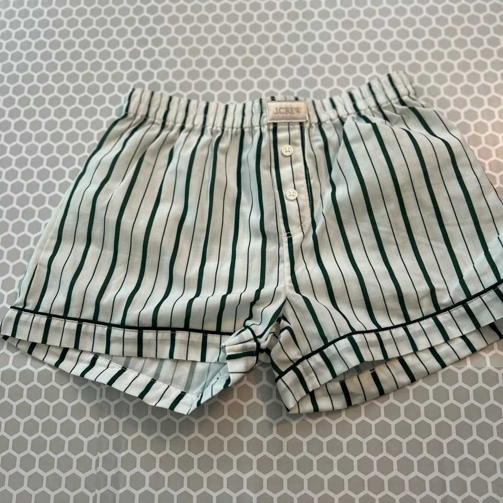 NWT J. Crew Kids Green and White Striped Pajama Set Size M (8-9)